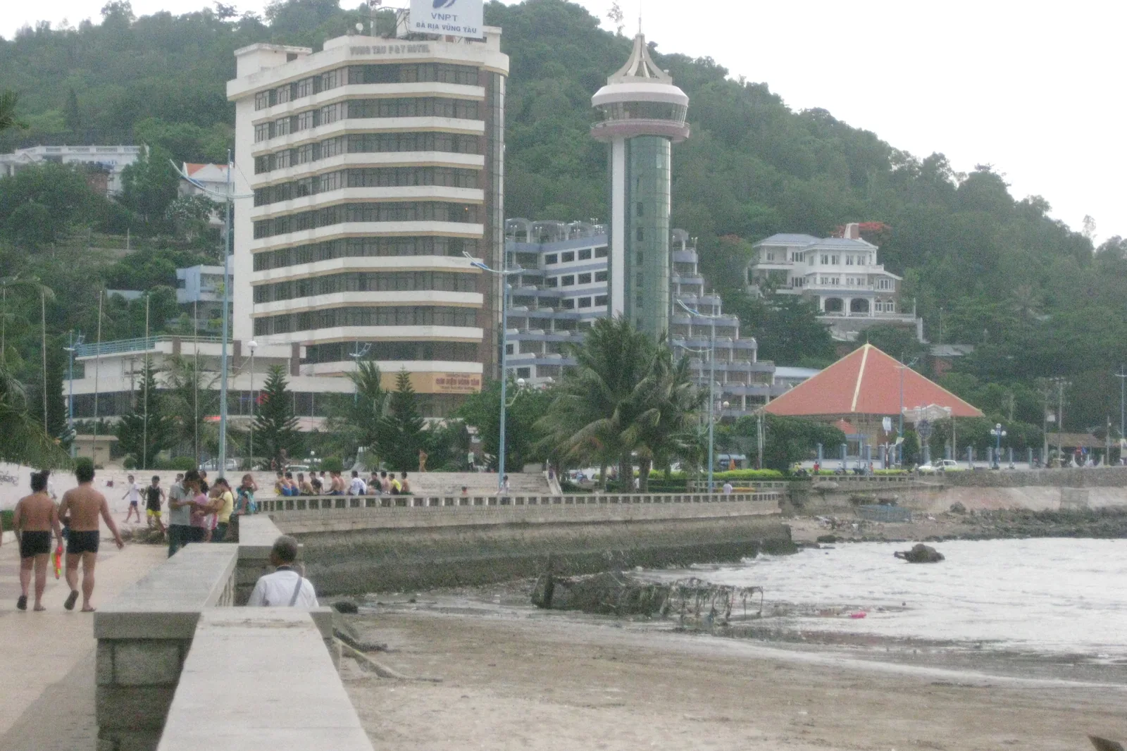 Gần biển Vũng Tàu nhìn tổng quan